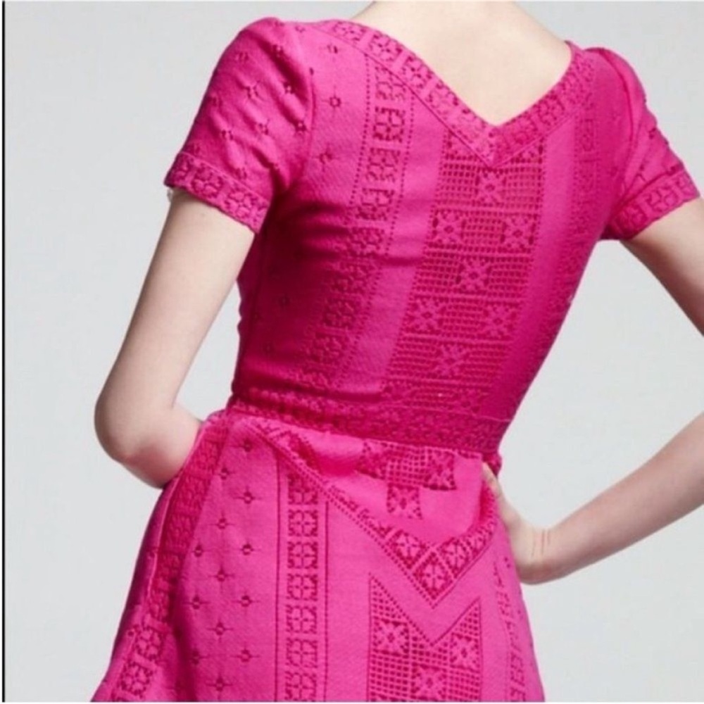 Valentino NWT Pink woman’s Voulant-Hem Guipure Dress size 10 - Picture 13 of 16